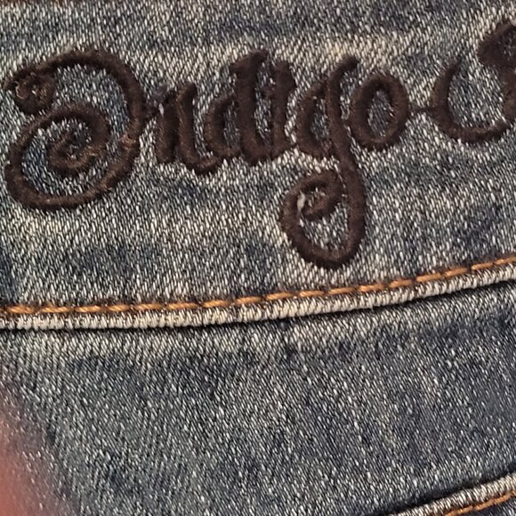 Indigo Rein Distressed Flare Jean EUC - Picture 4 of 5